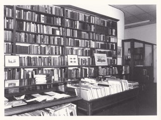 English Country Bookshops. Being a Further Part of a Pictorial Record of The Antiquarian Book Trade : Portraits & Premises.