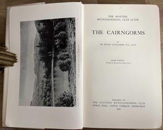 The Cairngorms : Scottish Mountaineering Club Guide.